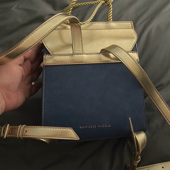 Disney Beauty & The Beast Cosplay Tapestry Mini Backpack Danielle Nicole NWOT - Picture 11 of 12